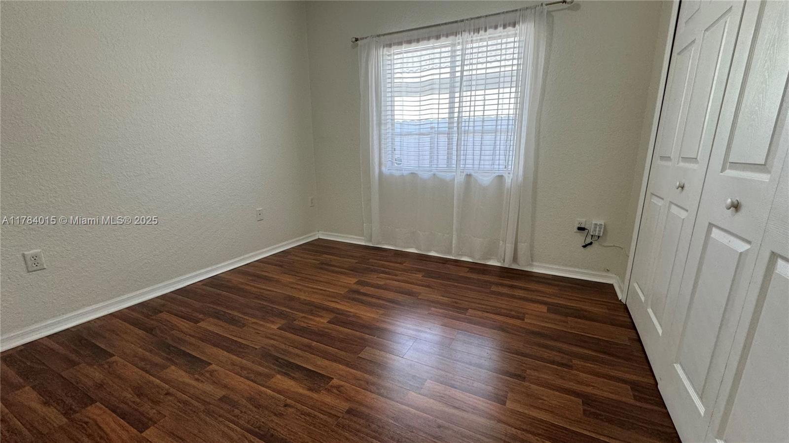 Real estate property located at 7733 200th St, Miami-dade, North Palm Estates Homes, Hialeah, FL