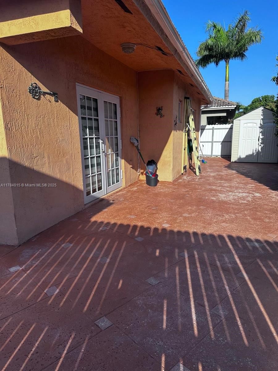 Real estate property located at 7733 200th St, Miami-dade, North Palm Estates Homes, Hialeah, FL