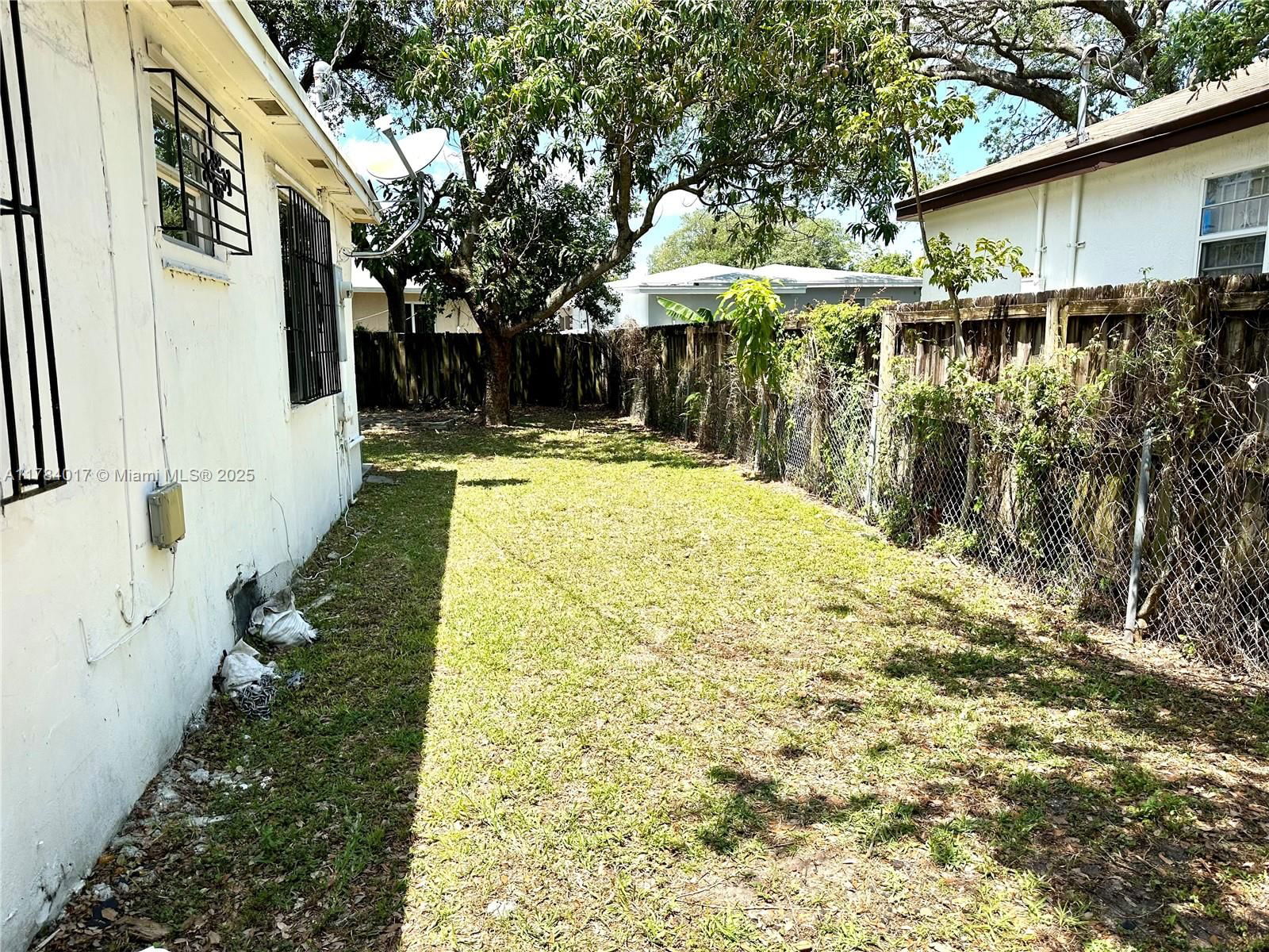 Real estate property located at 1423 69th St, Miami-dade, North Liberty City Amd, Miami, FL