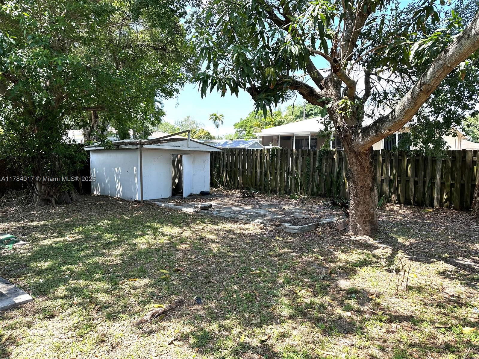 Real estate property located at 1423 69th St, Miami-dade, North Liberty City Amd, Miami, FL