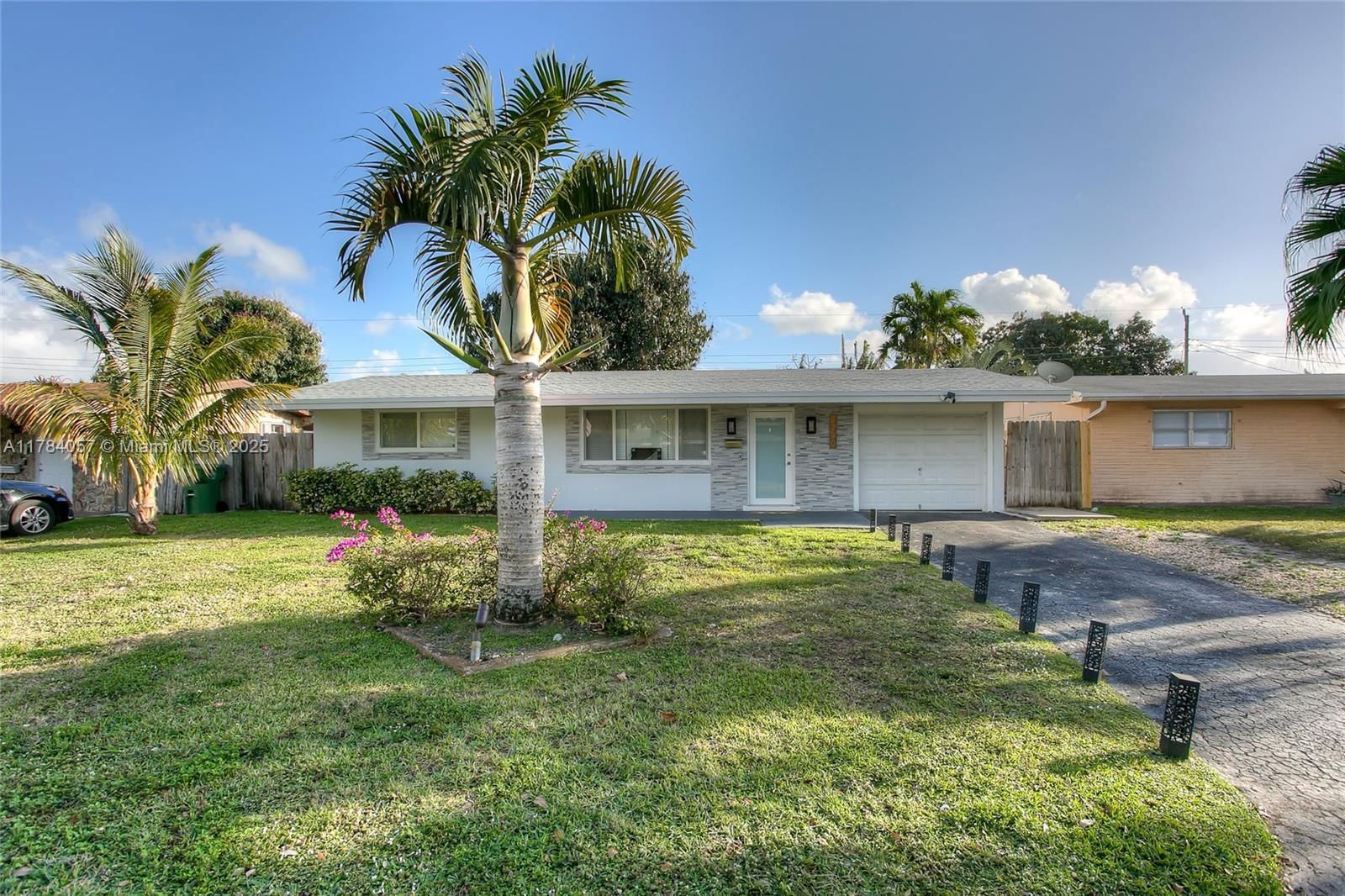 Real estate property located at 7790 15th St, Broward, Boulevard Heights Sec 8, Pembroke Pines, FL