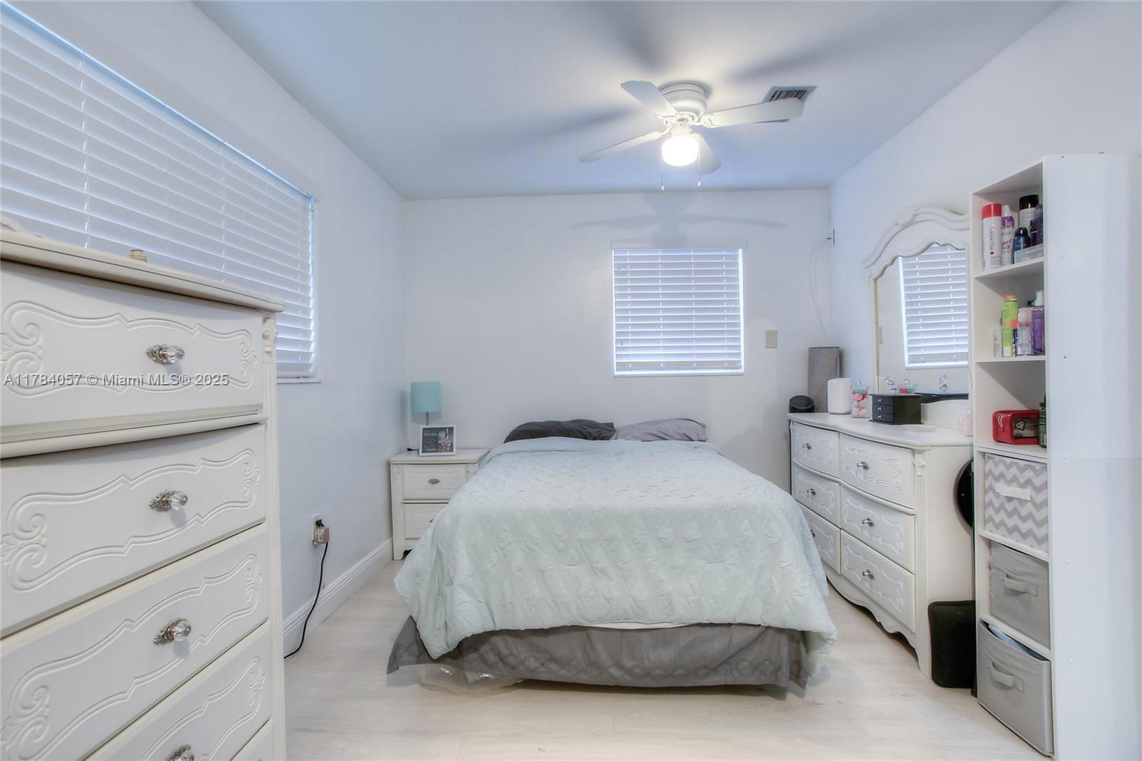 Real estate property located at 7790 15th St, Broward, Boulevard Heights Sec 8, Pembroke Pines, FL