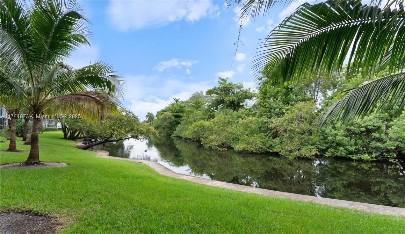Real estate property located at 1785 Andrews Sq #308E, Broward, Hidden Harbor Condominium, Fort Lauderdale, FL