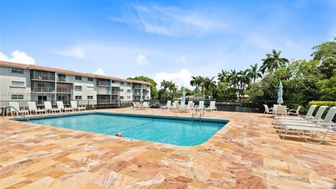 Real estate property located at 1785 Andrews Sq #308E, Broward, Hidden Harbor Condominium, Fort Lauderdale, FL