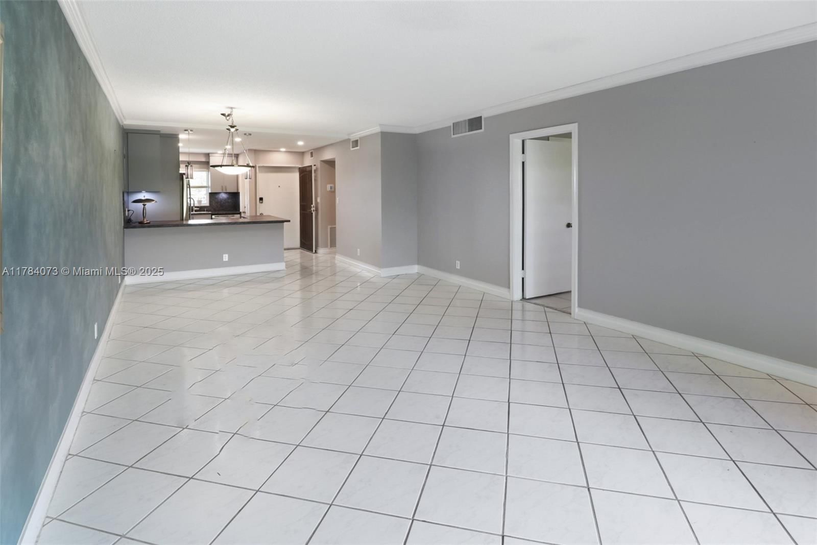Real estate property located at 1785 Andrews Sq #308E, Broward, Hidden Harbor Condominium, Fort Lauderdale, FL