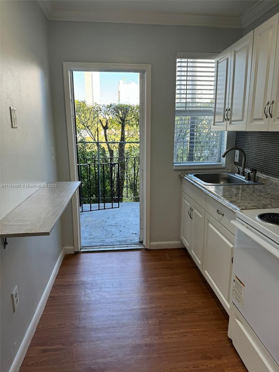 Real estate property located at 103 6th Ave #2, Miami-dade, River Point Condo, Miami, FL