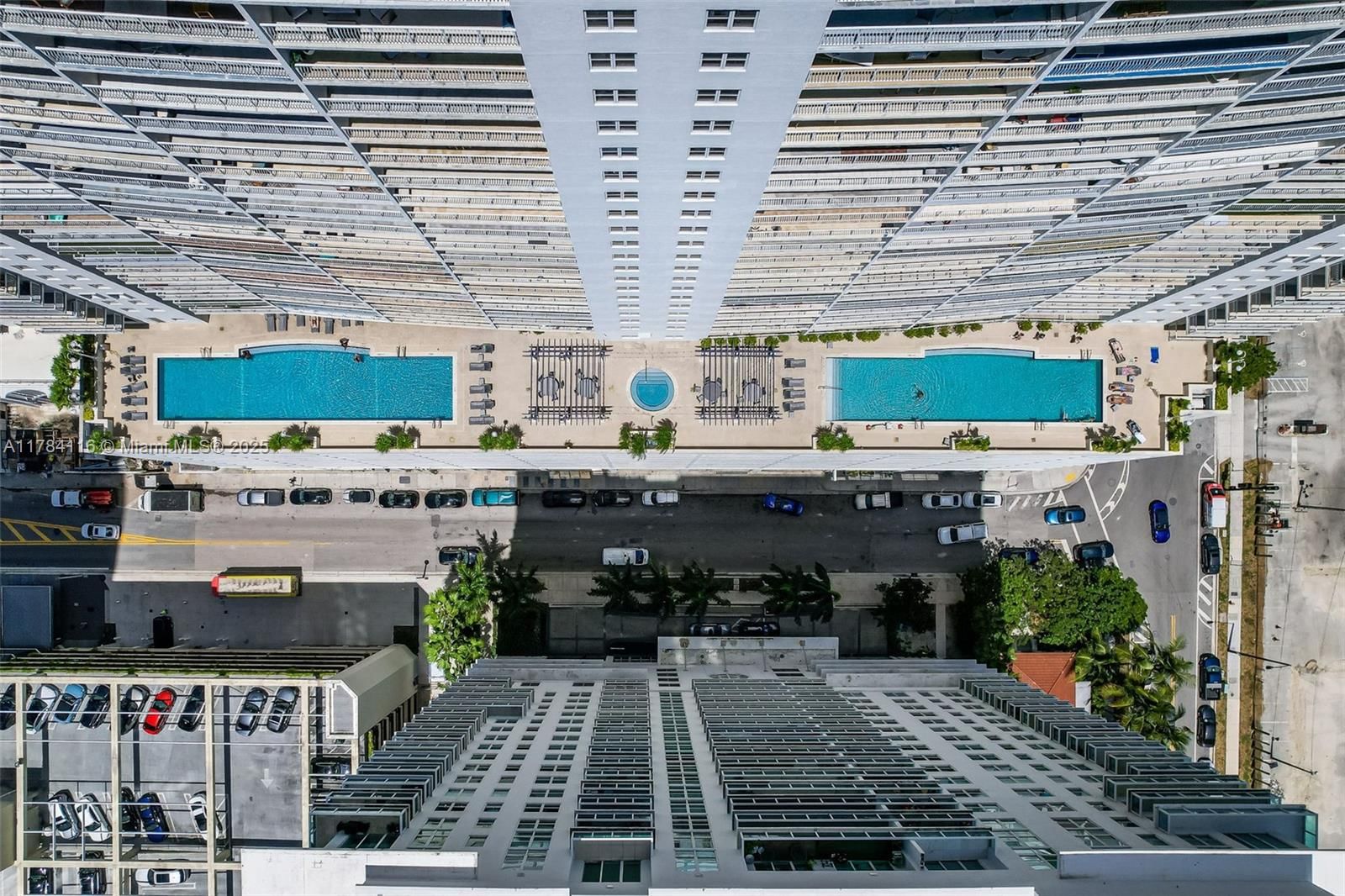 Real estate property located at 1200 Brickell Bay Dr #1723, Miami-dade, The Club At Brickell Bay, Miami, FL