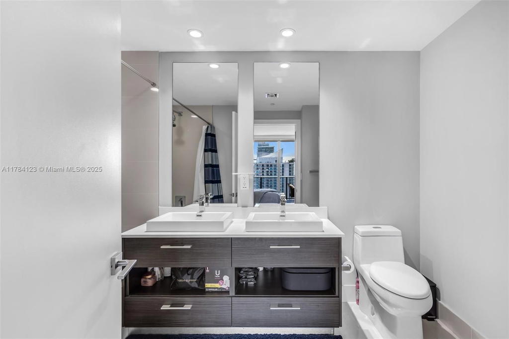 Real estate property located at 45 9th St #3804, Miami-dade, Brickell Heights East Con, Miami, FL