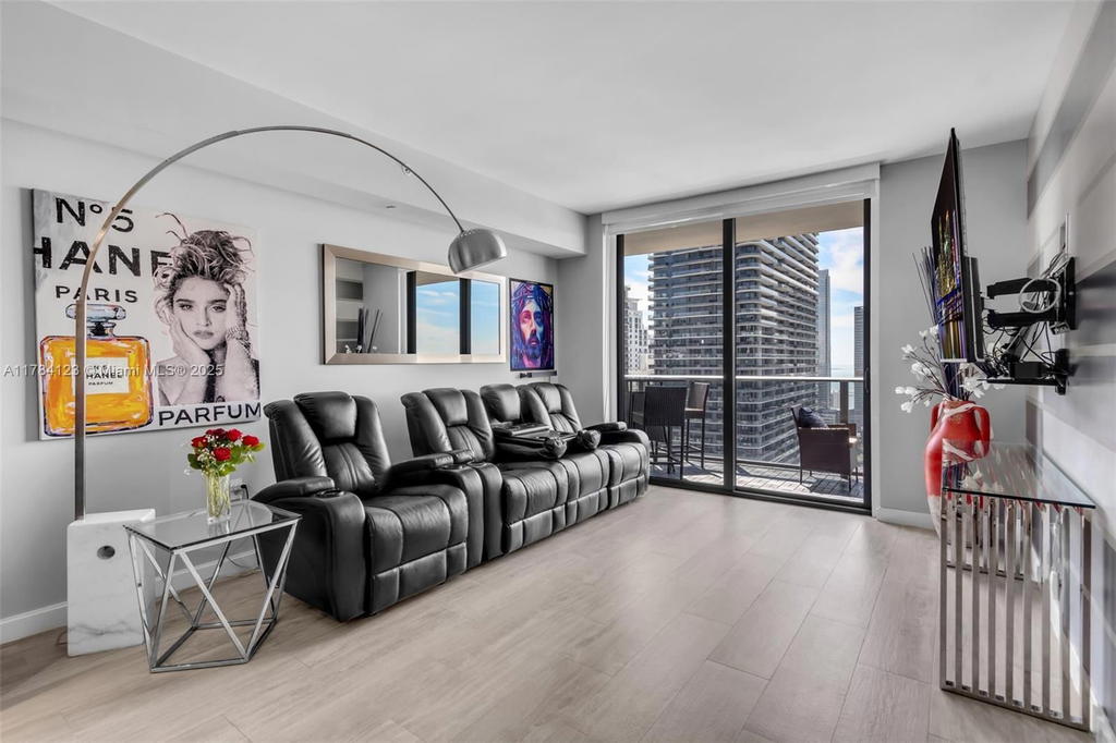 Real estate property located at 45 9th St #3804, Miami-dade, Brickell Heights East Con, Miami, FL