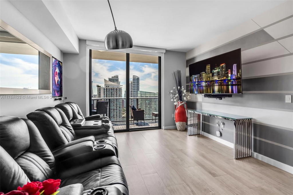 Real estate property located at 45 9th St #3804, Miami-dade, Brickell Heights East Con, Miami, FL