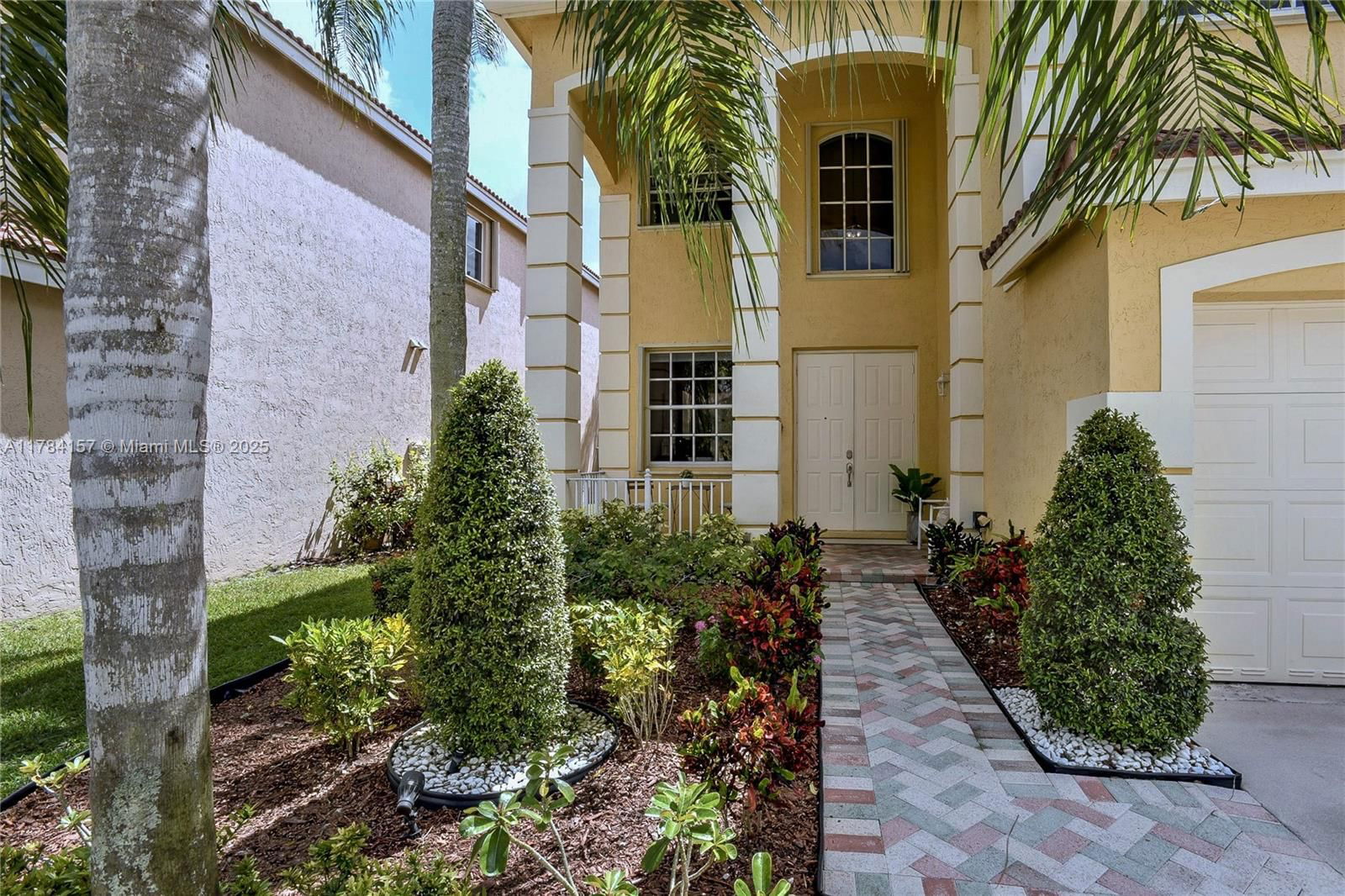 Real estate property located at 4322 Fox Ridge Dr, Broward, Sectors 8 9 And 10 Plat (, Weston, FL