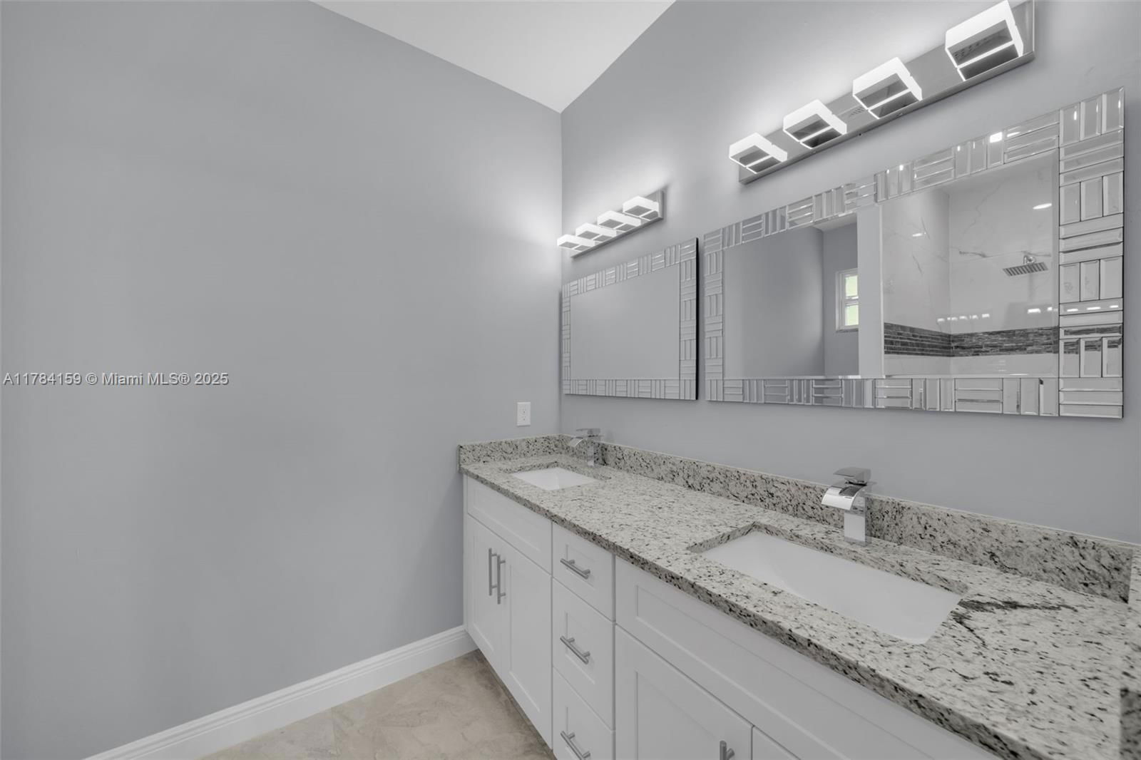 Real estate property located at 867 CARBON ST E, Other, Lehigh Acres, Other City - In The State Of Florida, FL