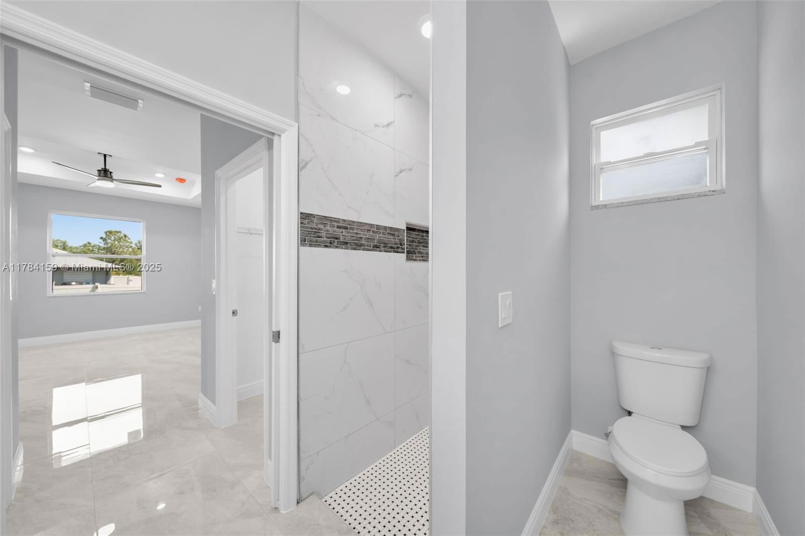 Real estate property located at 867 CARBON ST E, Other, Lehigh Acres, Other City - In The State Of Florida, FL