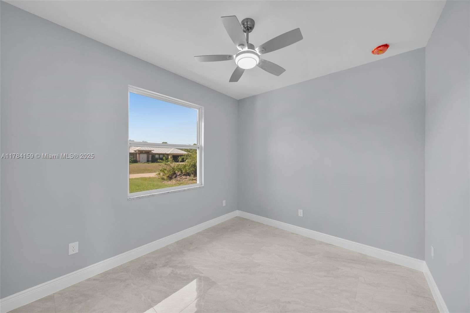 Real estate property located at 867 CARBON ST E, Other, Lehigh Acres, Other City - In The State Of Florida, FL
