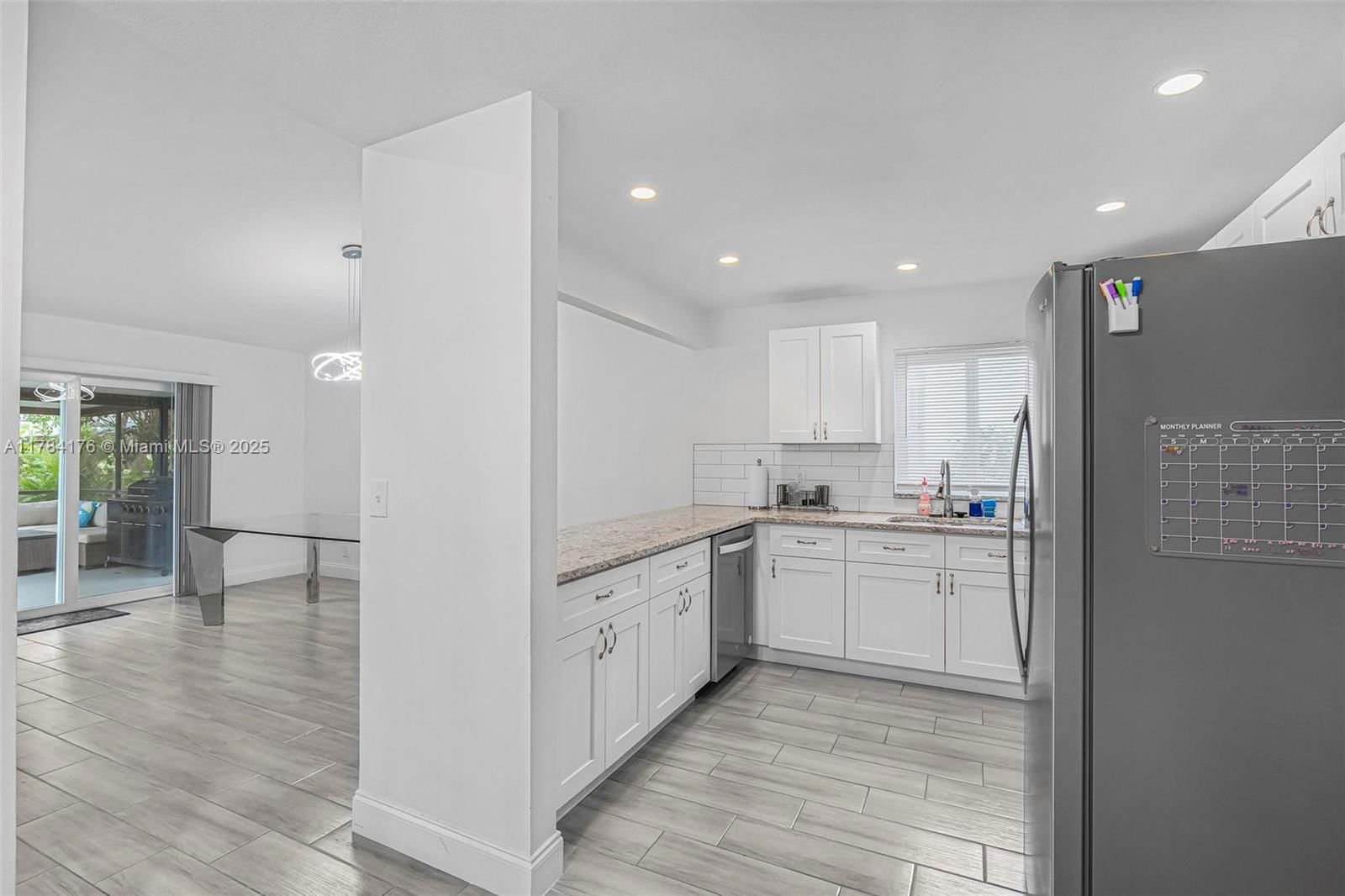 Real estate property located at 9338 47th St, Broward, Springtree West, Sunrise, FL