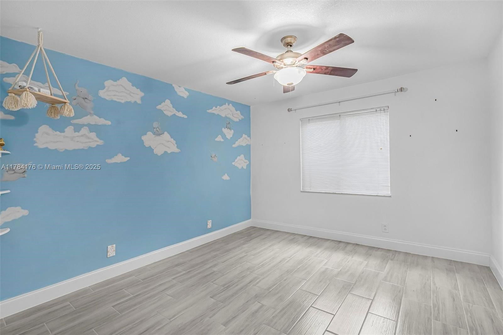 Real estate property located at 9338 47th St, Broward, Springtree West, Sunrise, FL