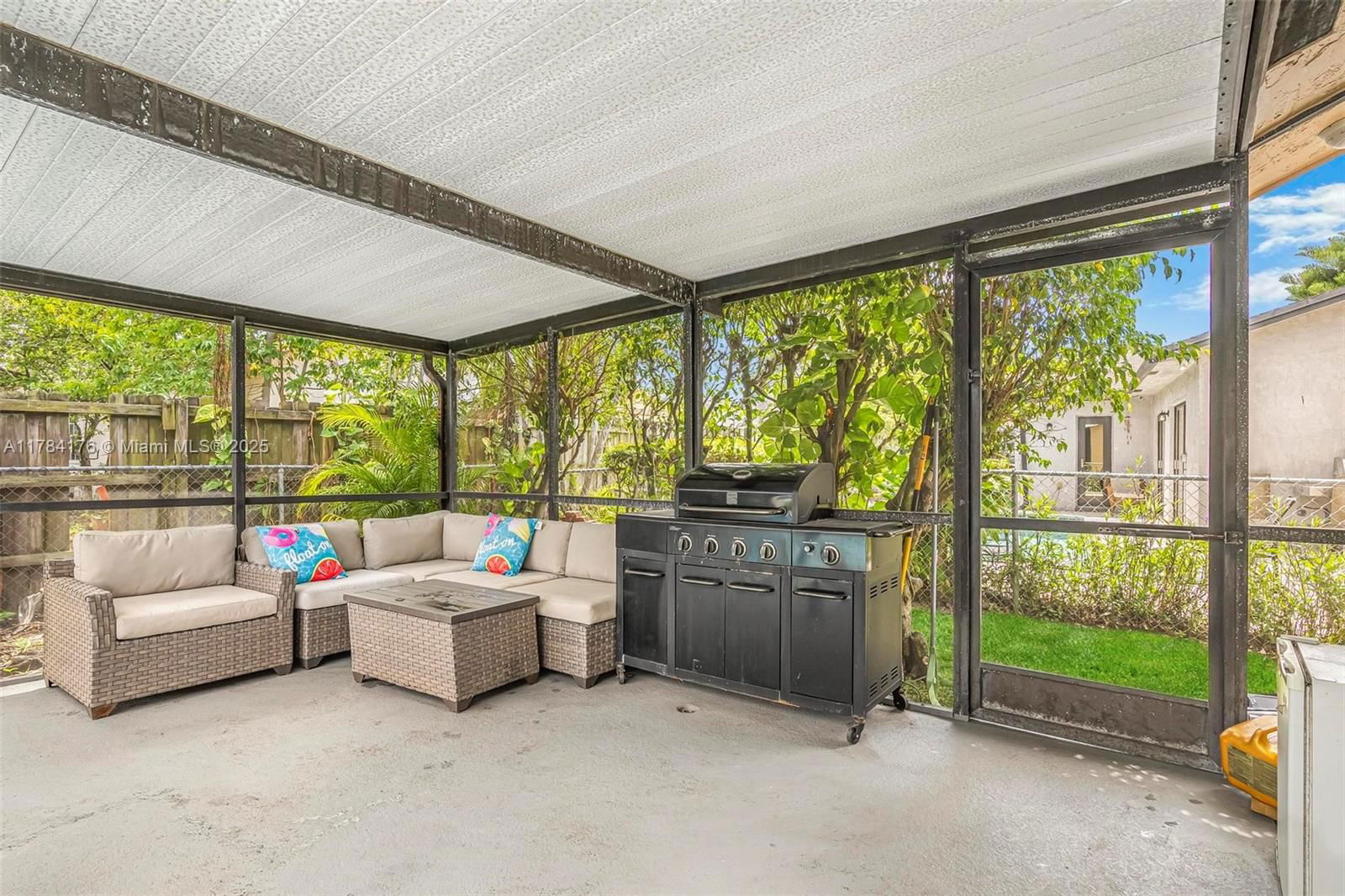 Real estate property located at 9338 47th St, Broward, Springtree West, Sunrise, FL