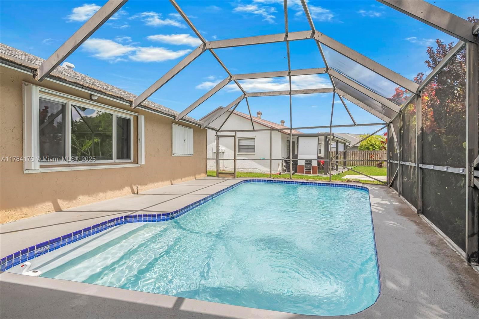 Real estate property located at 9338 47th St, Broward, Springtree West, Sunrise, FL