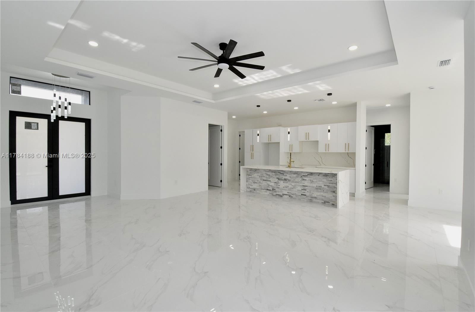 Real estate property located at 103 Scott Ave, Lee, Lehigh Acres, Lehigh Acres, FL