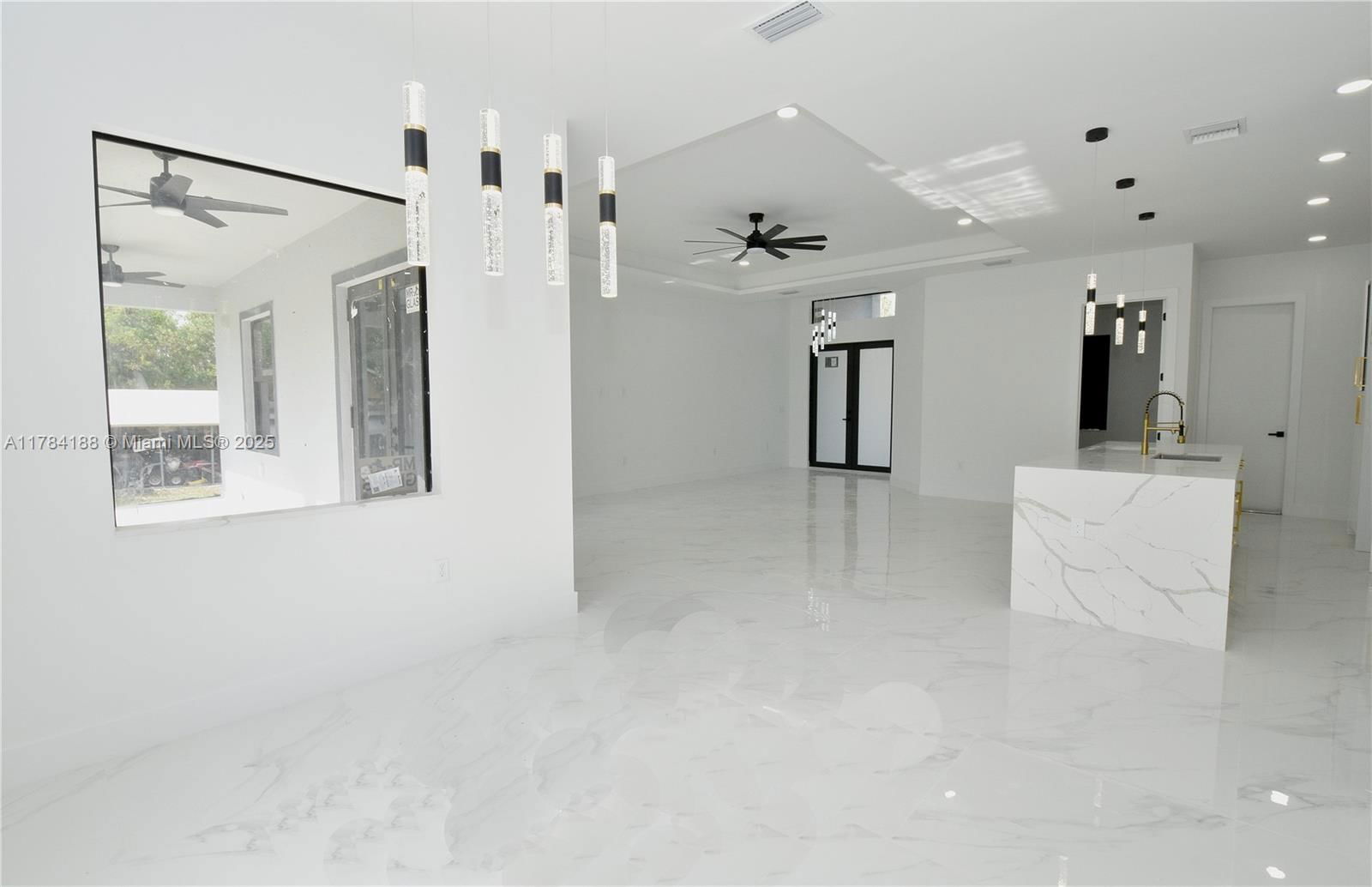 Real estate property located at 103 Scott Ave, Lee, Lehigh Acres, Lehigh Acres, FL