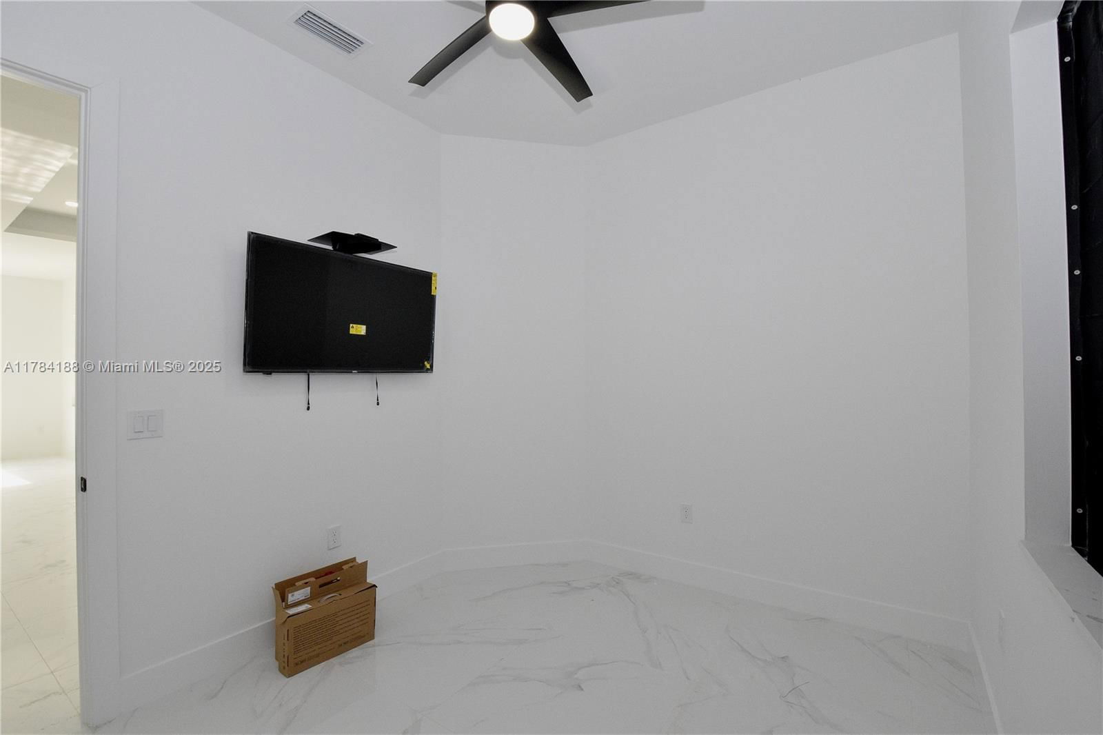 Real estate property located at 103 Scott Ave, Lee, Lehigh Acres, Lehigh Acres, FL