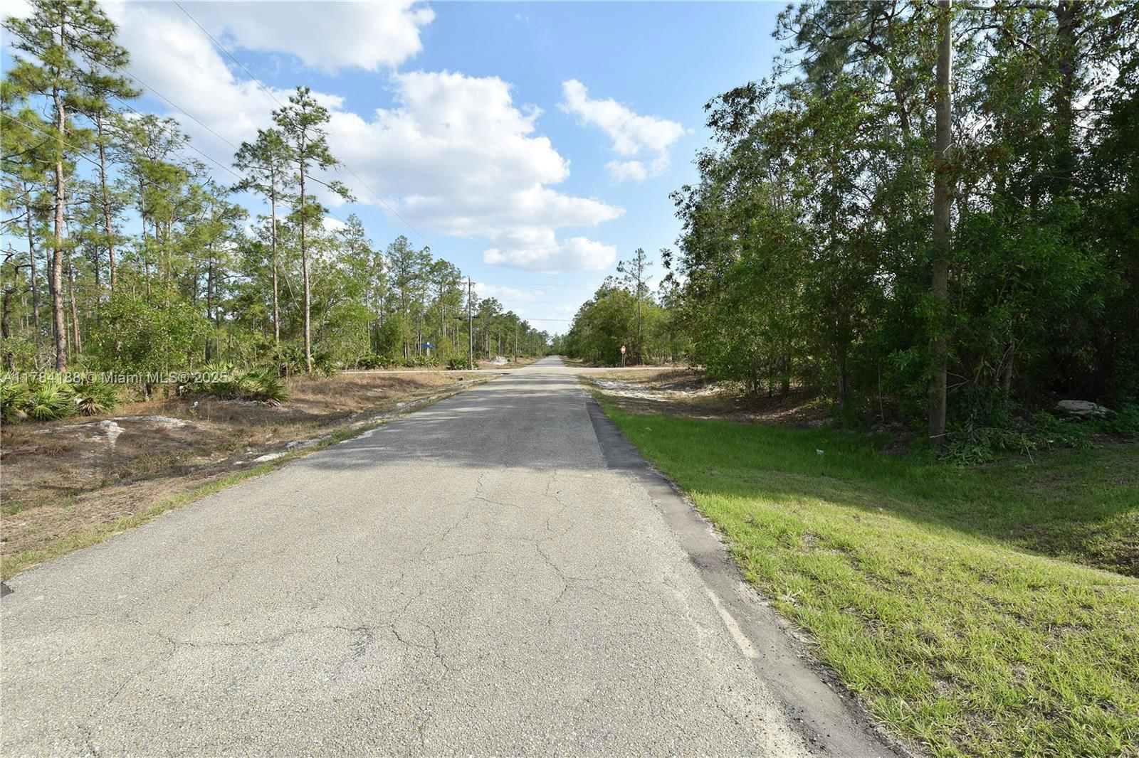 Real estate property located at 103 Scott Ave, Lee, Lehigh Acres, Lehigh Acres, FL