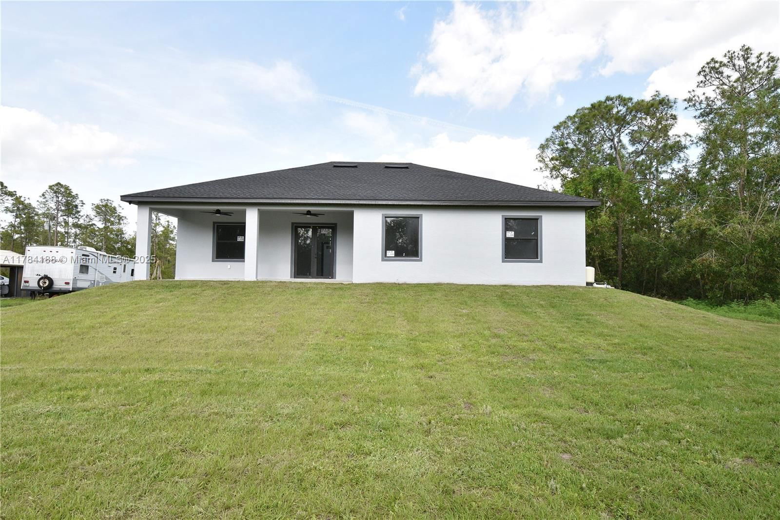 Real estate property located at 103 Scott Ave, Lee, Lehigh Acres, Lehigh Acres, FL