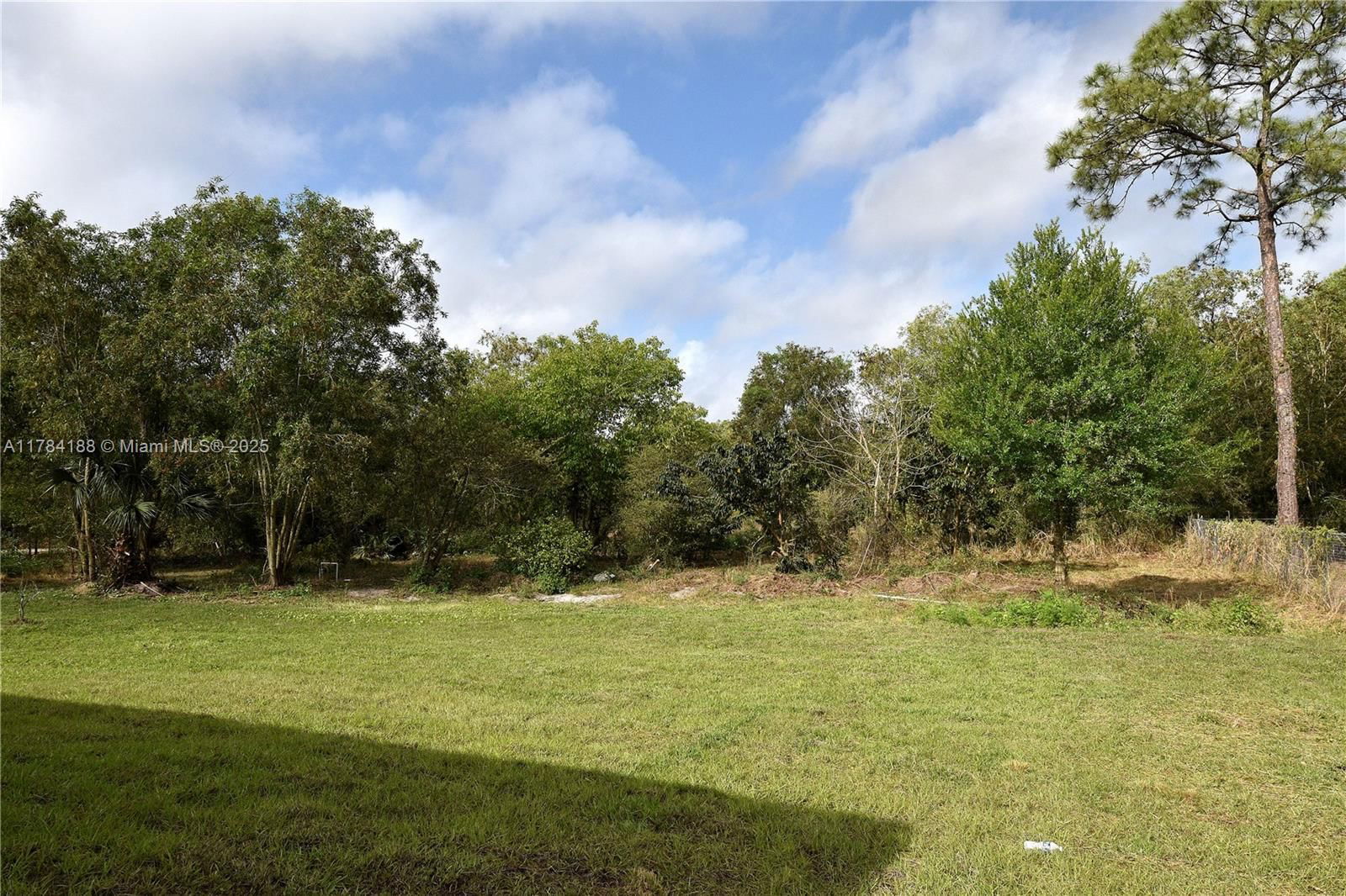 Real estate property located at 103 Scott Ave, Lee, Lehigh Acres, Lehigh Acres, FL