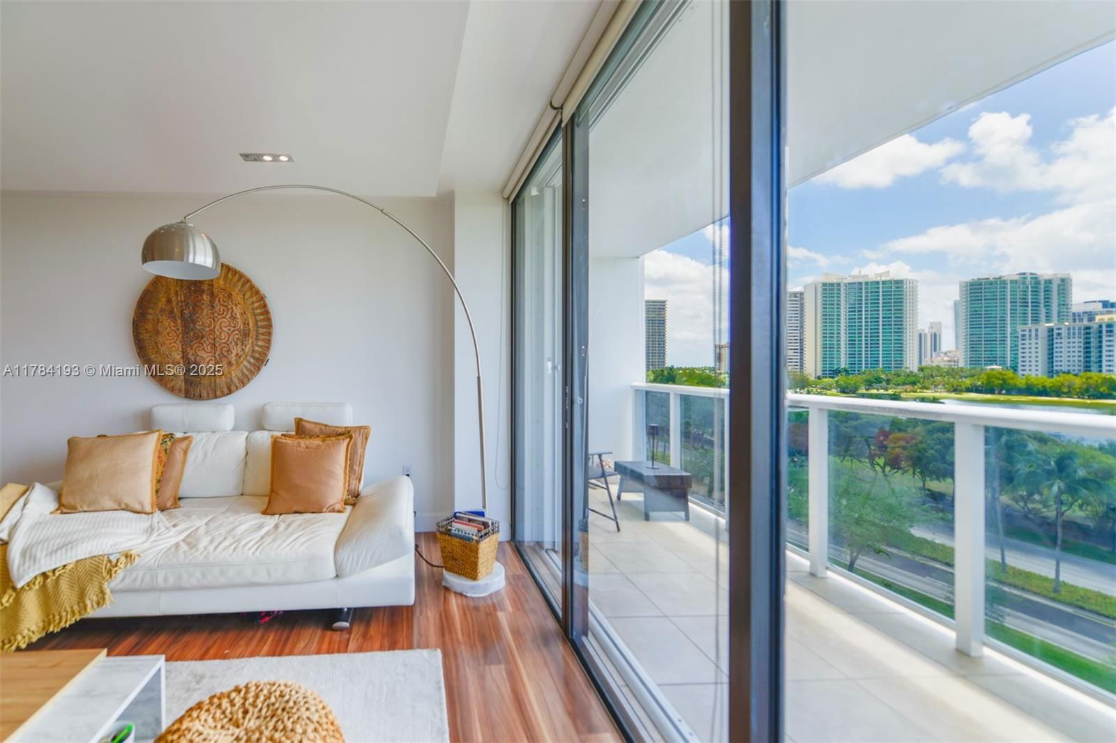 Real estate property located at 3625 Country Club Dr #707, Miami-dade, Aventura Eldorado Condo, Aventura, FL