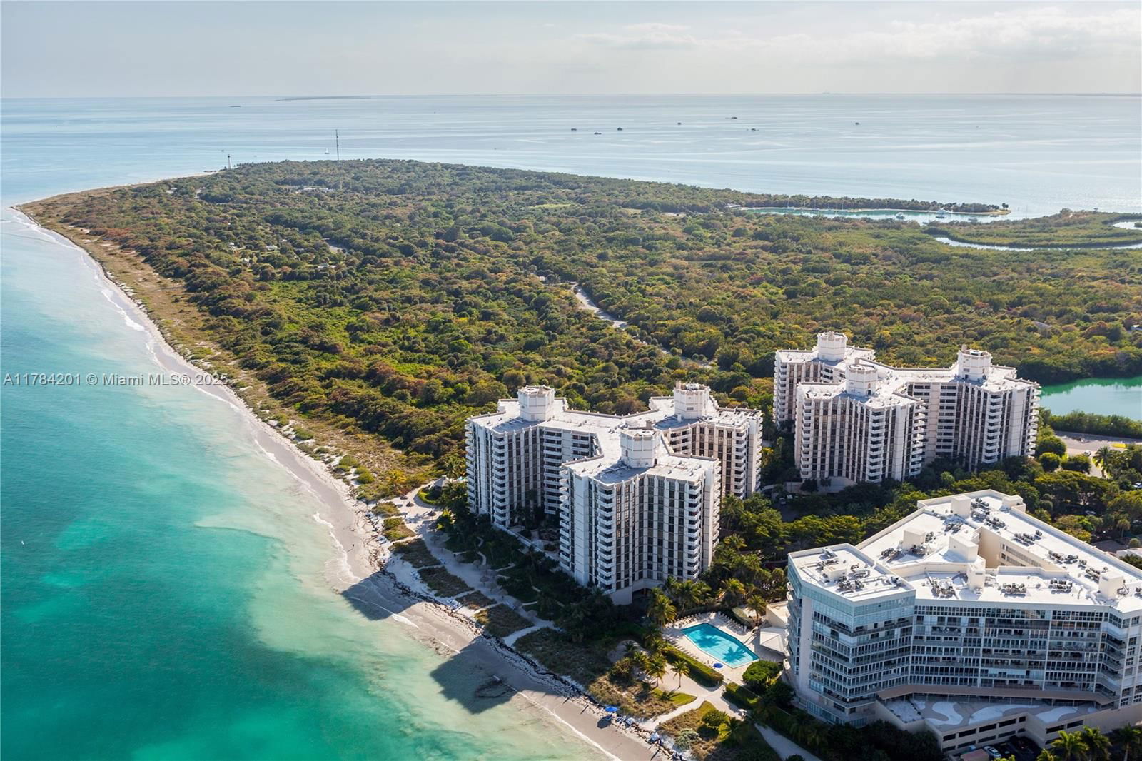 Real estate property located at 1121 Crandon Blvd F206, Miami-dade, Towers Of Key Biscayne Co, Key Biscayne, FL