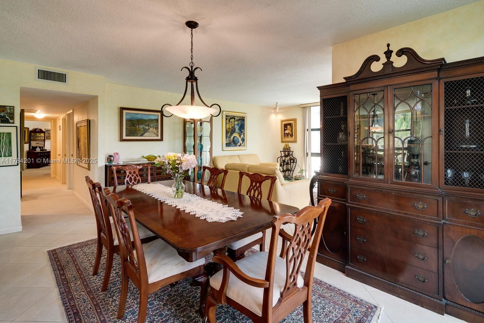 Real estate property located at 1121 Crandon Blvd F206, Miami-dade, Towers Of Key Biscayne Co, Key Biscayne, FL