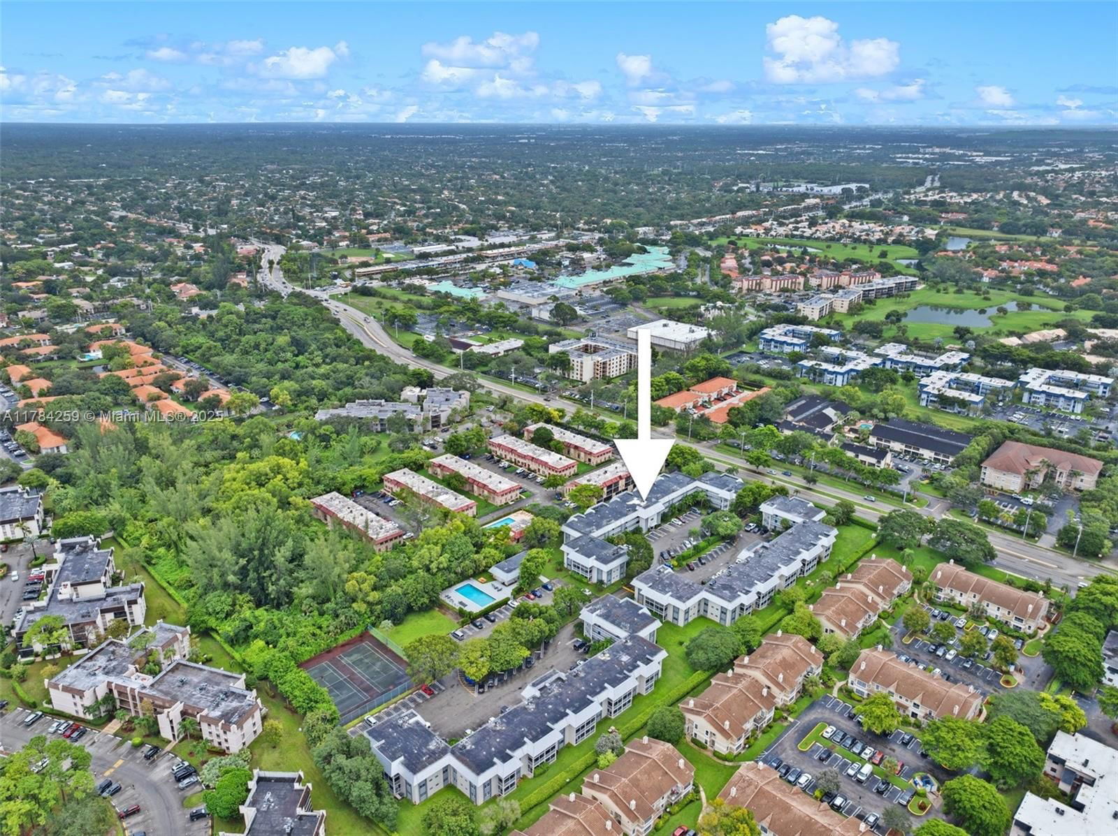 Real estate property located at 3000 Riverside Dr #309-1, Broward, Foxwood Hollow At Coral S, Coral Springs, FL
