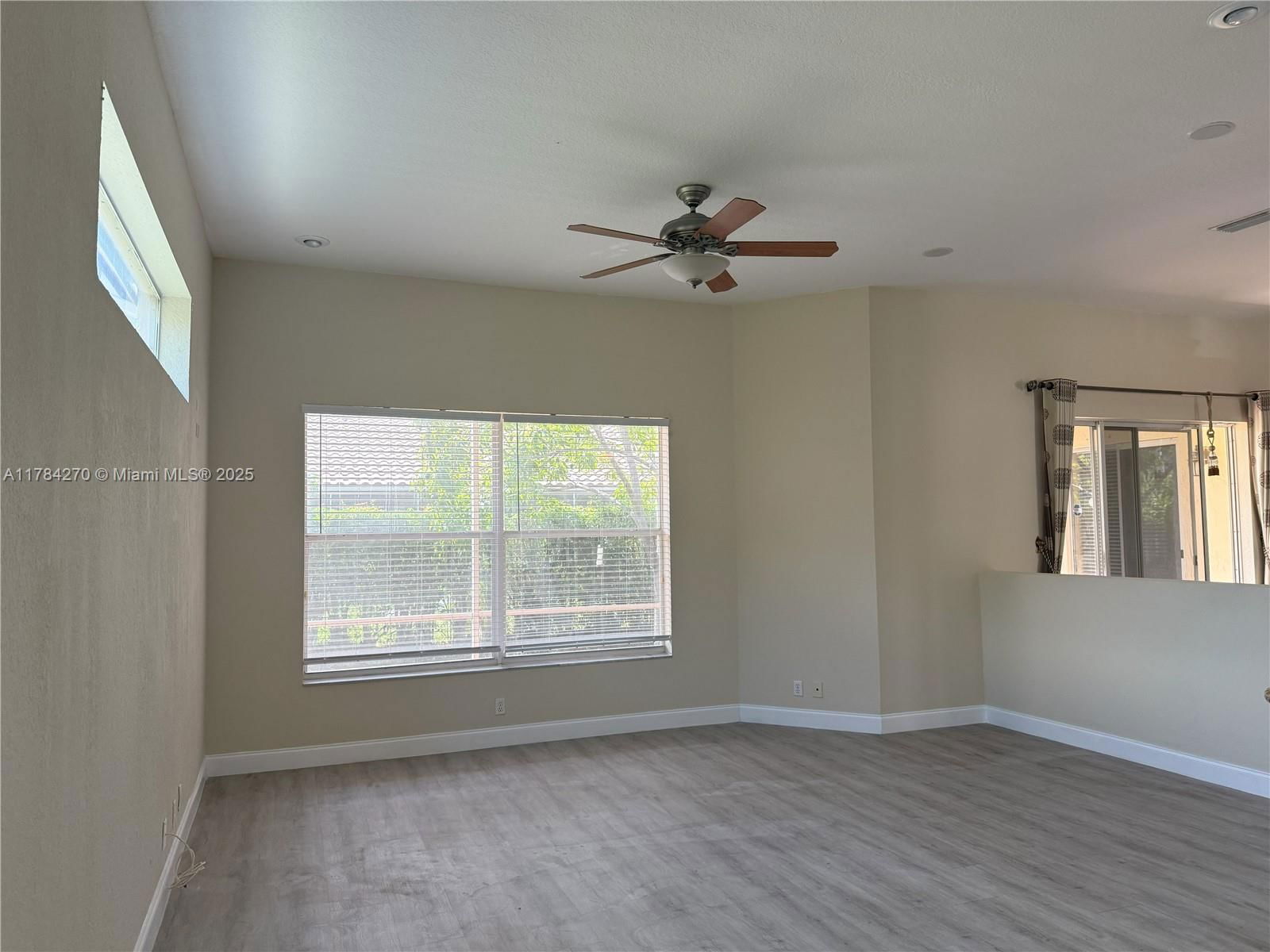 Real estate property located at 5352 NW 57th Ter, Broward, Coral Creek, Coral Springs, FL