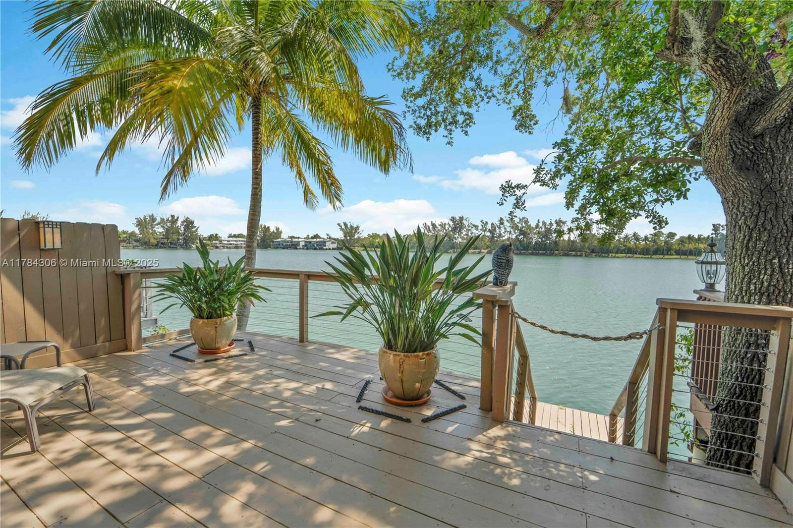 Real estate property located at 5059 71st Pl, Miami-dade, Lakeridge, Miami, FL