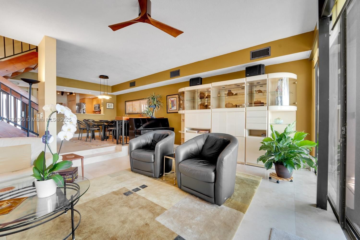 Real estate property located at 5059 71st Pl, Miami-dade, Lakeridge, Miami, FL