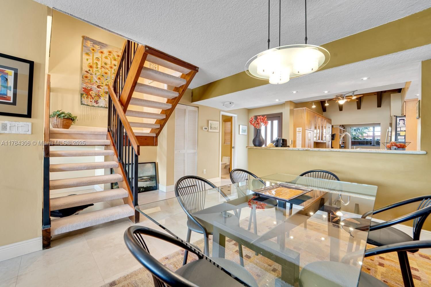 Real estate property located at 5059 71st Pl, Miami-dade, Lakeridge, Miami, FL