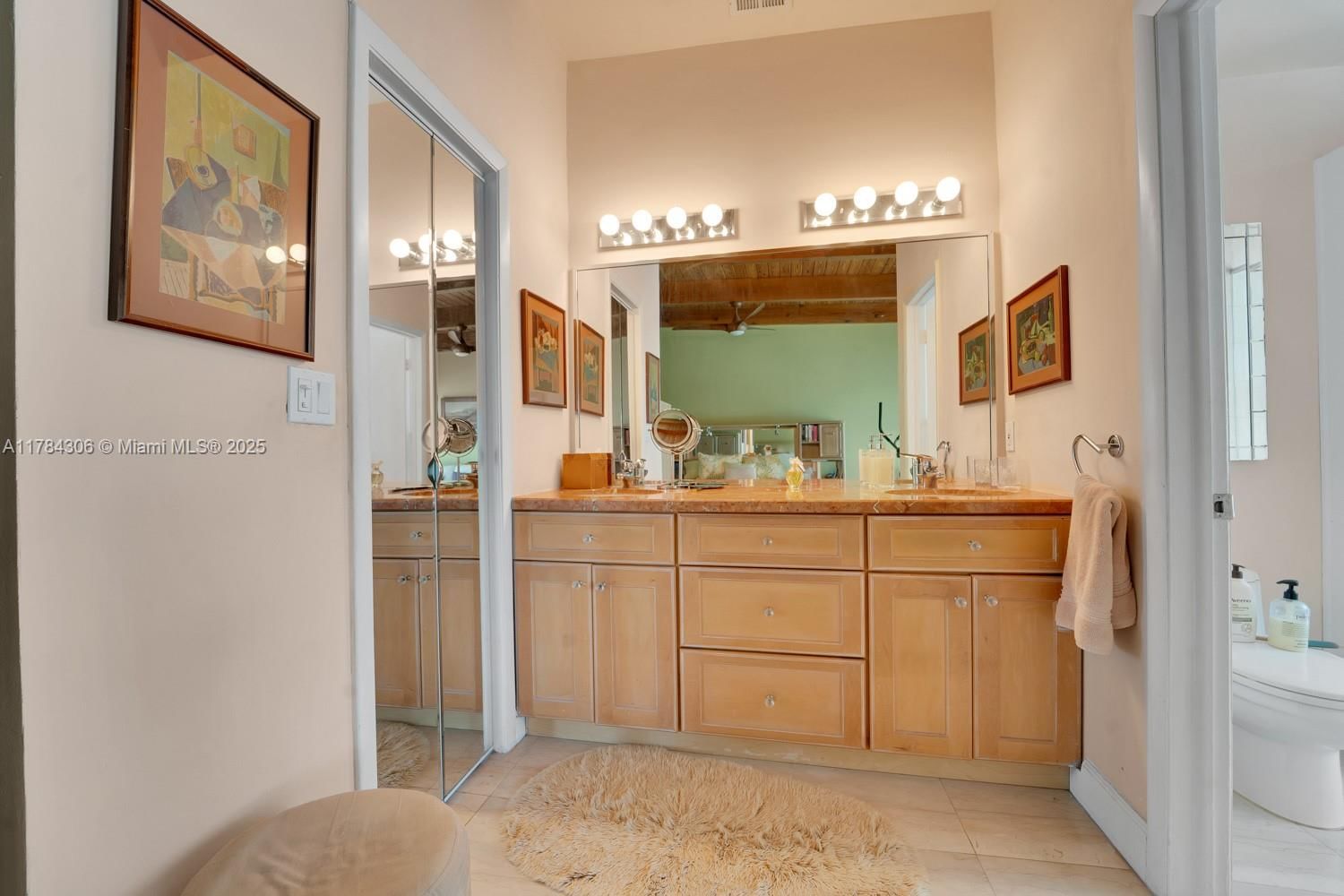 Real estate property located at 5059 71st Pl, Miami-dade, Lakeridge, Miami, FL