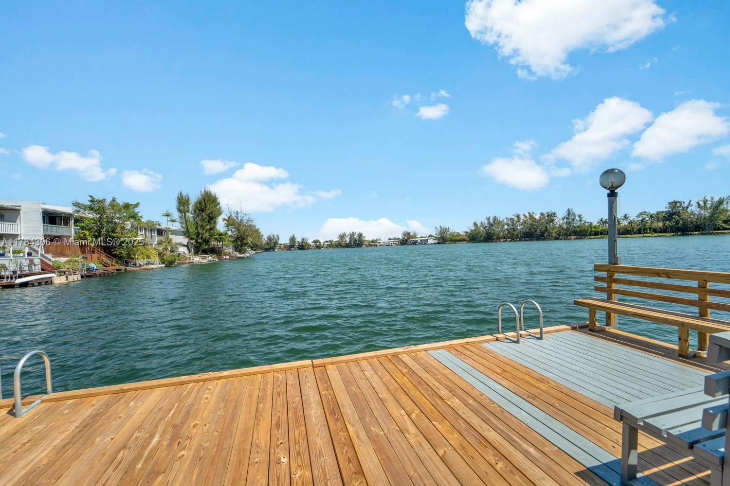 Real estate property located at 5059 71st Pl, Miami-dade, Lakeridge, Miami, FL