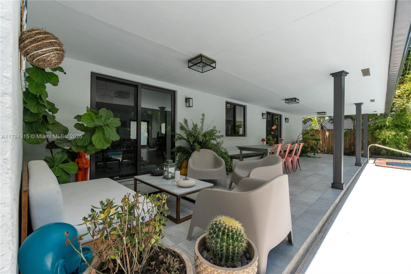 Real estate property located at 8910 159th Ter, Miami-dade, Be-car Sub, Palmetto Bay, FL