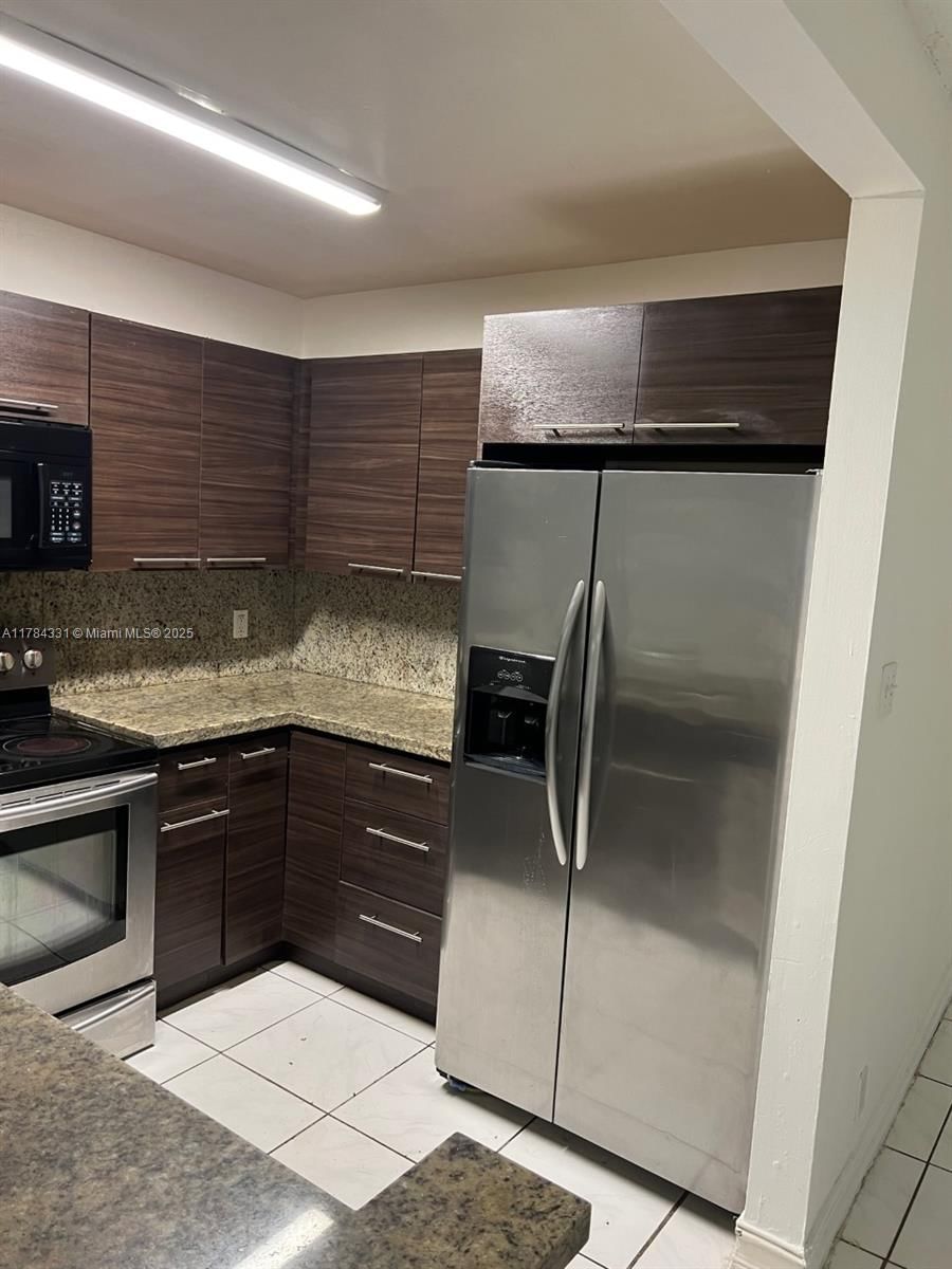 Real estate property located at 5955 25th Ct #208, Broward, Sunrise Towne Preferred 4, Sunrise, FL