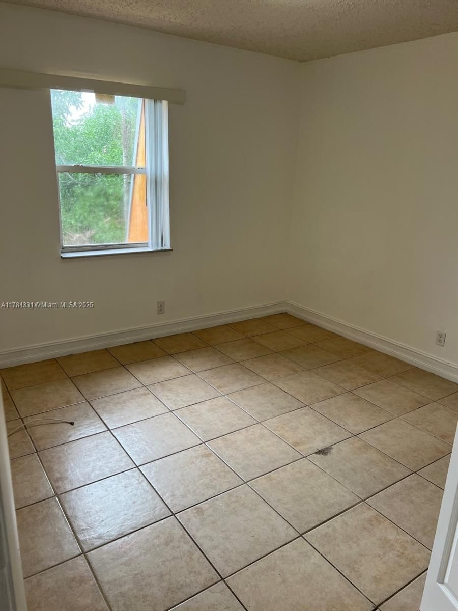 Real estate property located at 5955 25th Ct #208, Broward, Sunrise Towne Preferred 4, Sunrise, FL