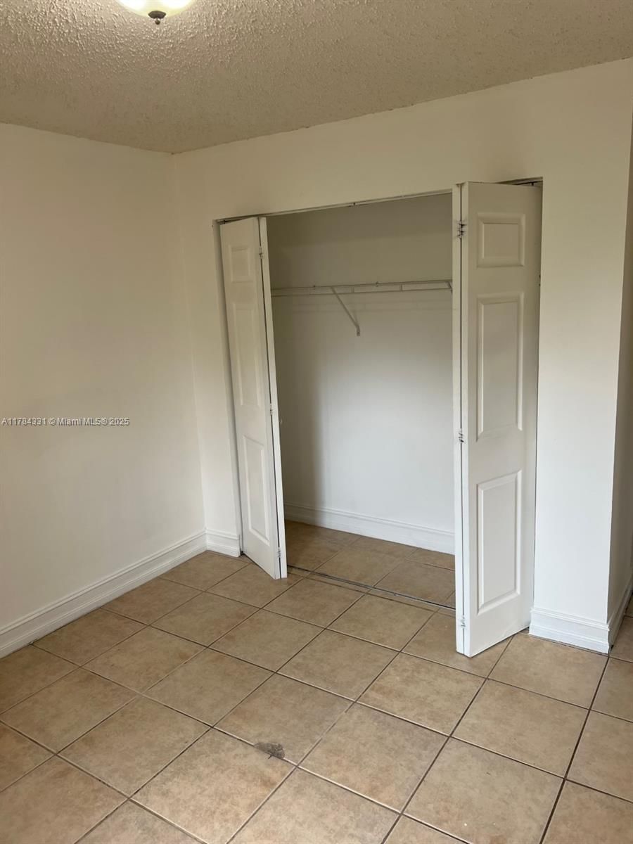 Real estate property located at 5955 25th Ct #208, Broward, Sunrise Towne Preferred 4, Sunrise, FL