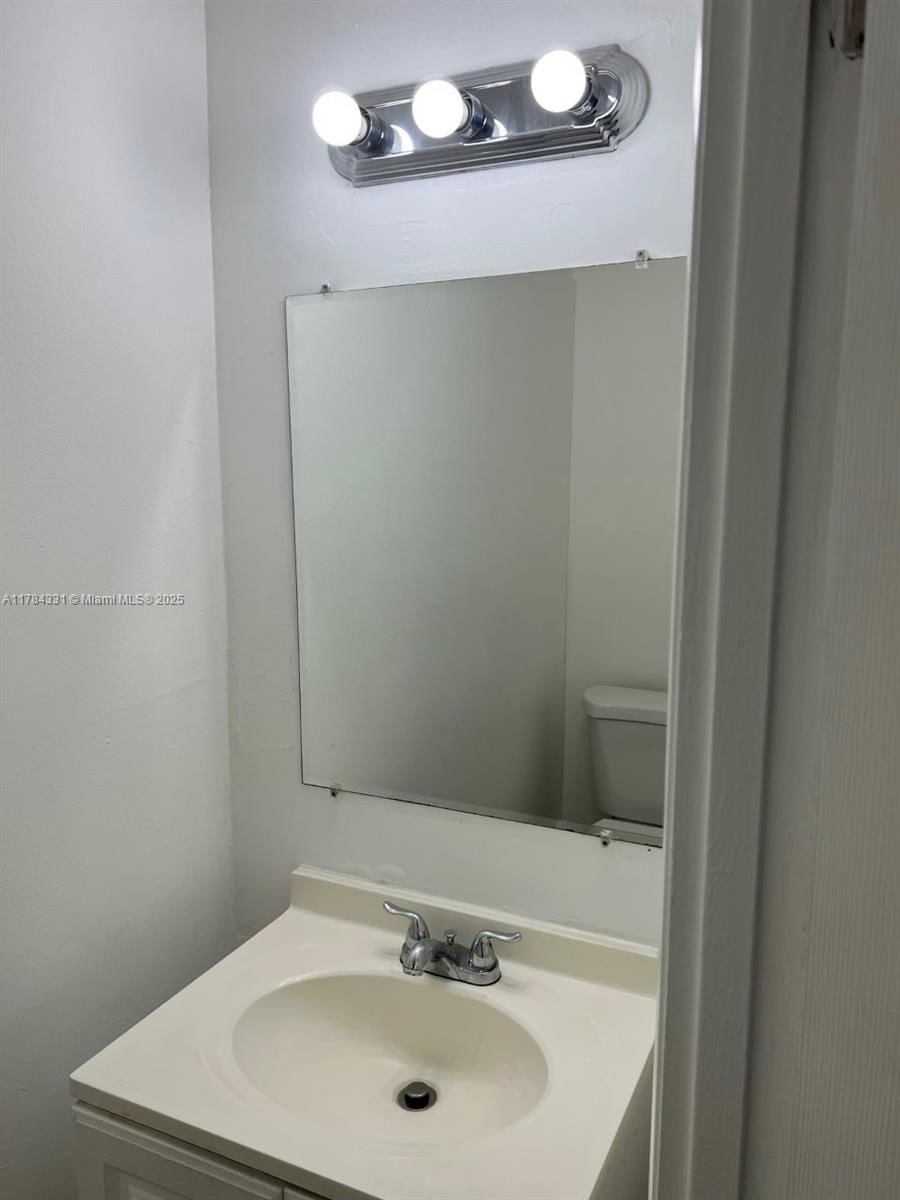 Real estate property located at 5955 25th Ct #208, Broward, Sunrise Towne Preferred 4, Sunrise, FL