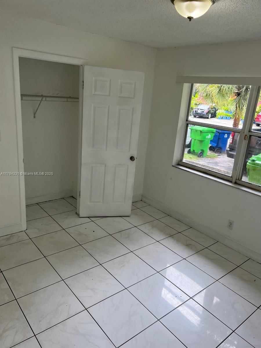 Real estate property located at 5955 25th Ct #208, Broward, Sunrise Towne Preferred 4, Sunrise, FL