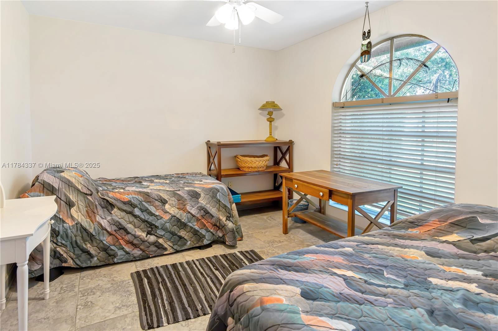 Real estate property located at 8941 176th St, Miami-dade, Pinewood Estates Second A, Palmetto Bay, FL