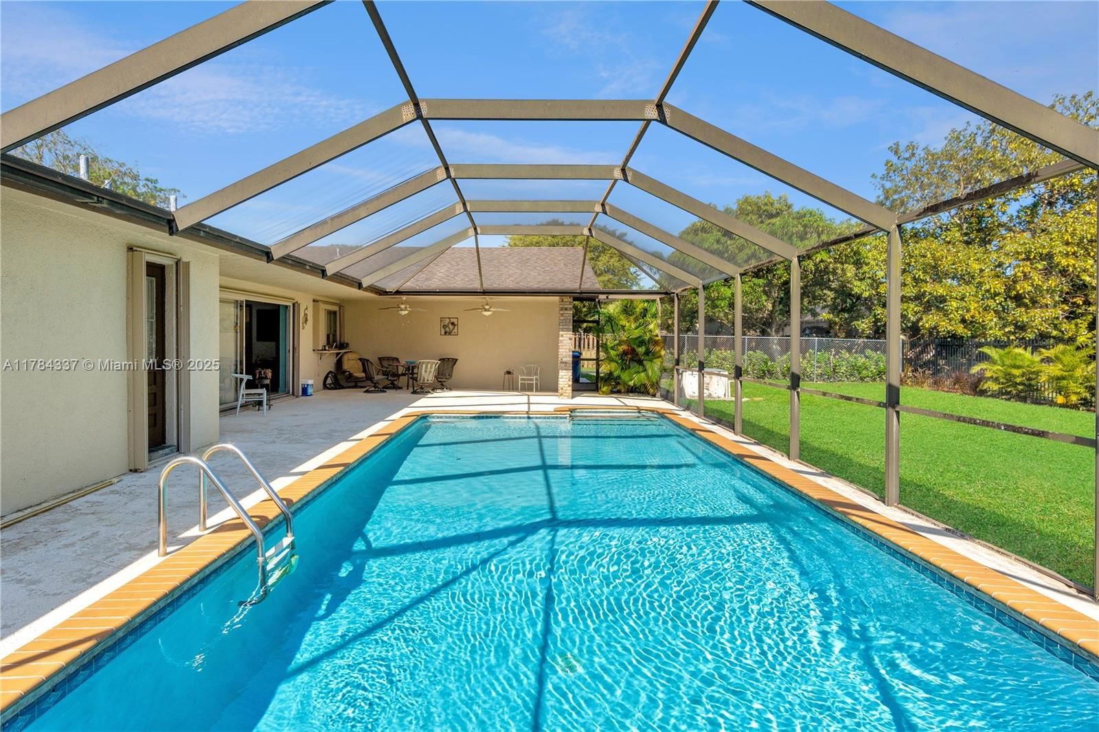Real estate property located at 8941 176th St, Miami-dade, Pinewood Estates Second A, Palmetto Bay, FL