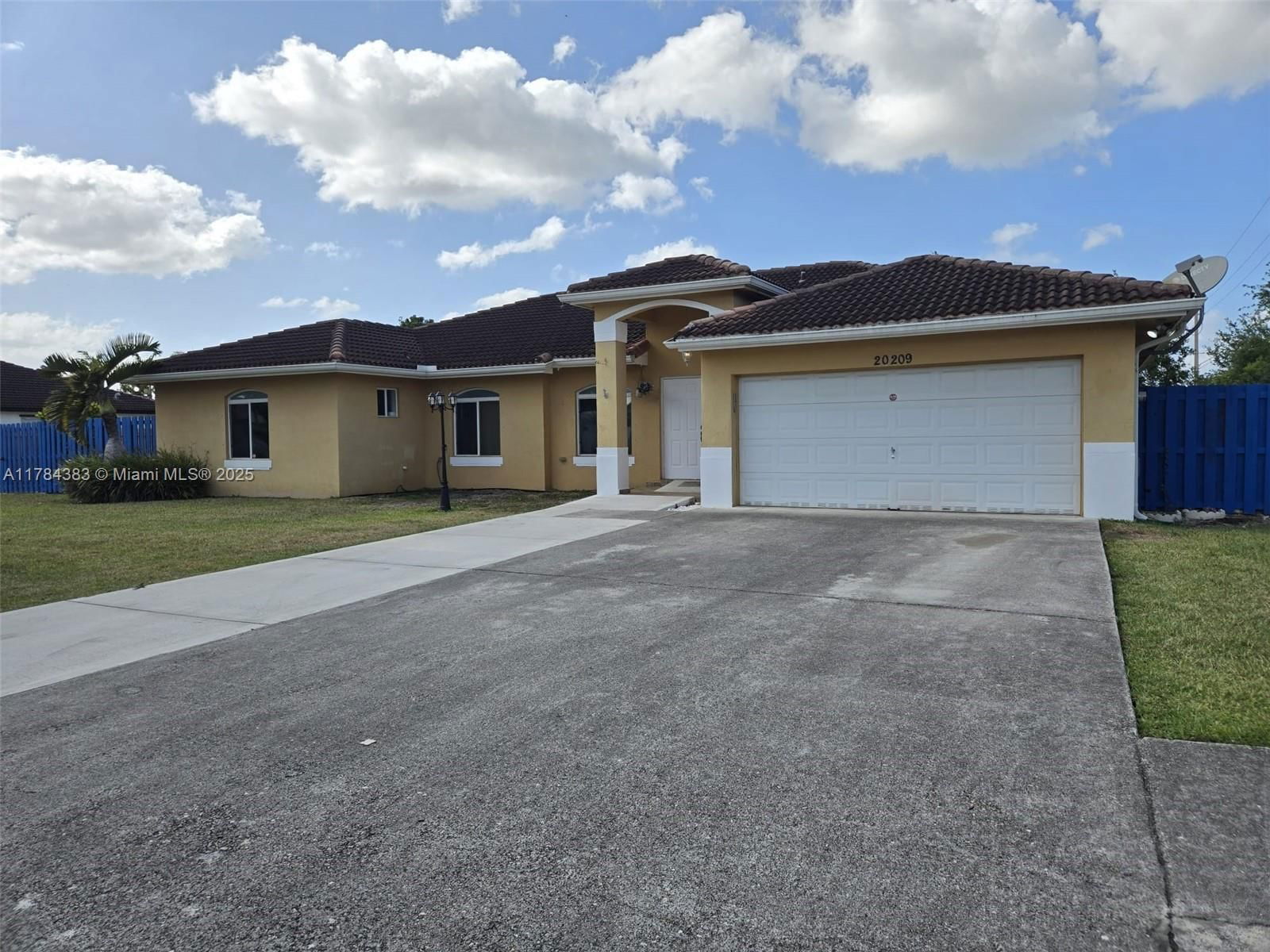 Real estate property located at 20209 325th St, Miami-dade, Farm Land Estates, Homestead, FL