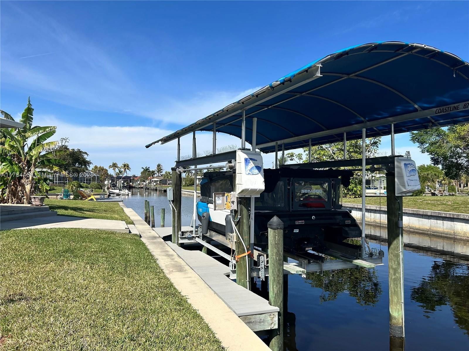 Real estate property located at 4348 Atlantic Cir, Lee, Waterway States, Fort Myers, FL