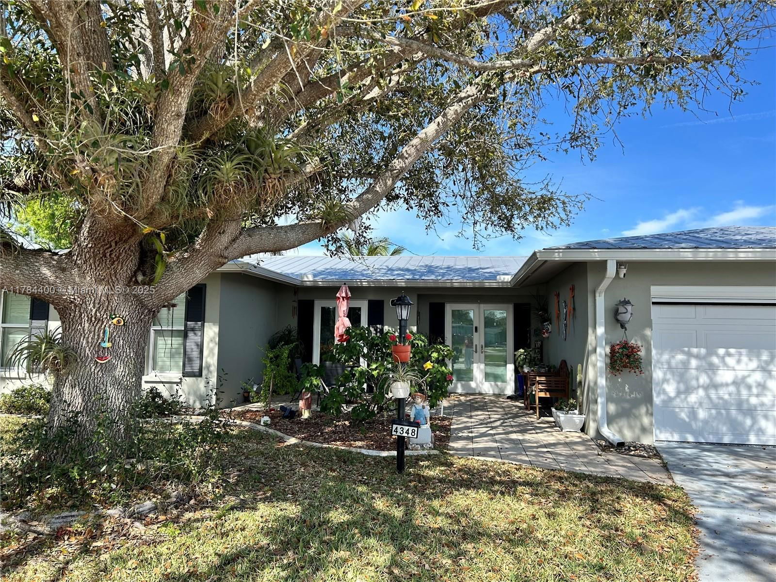 Real estate property located at 4348 Atlantic Cir, Lee, Waterway States, Fort Myers, FL