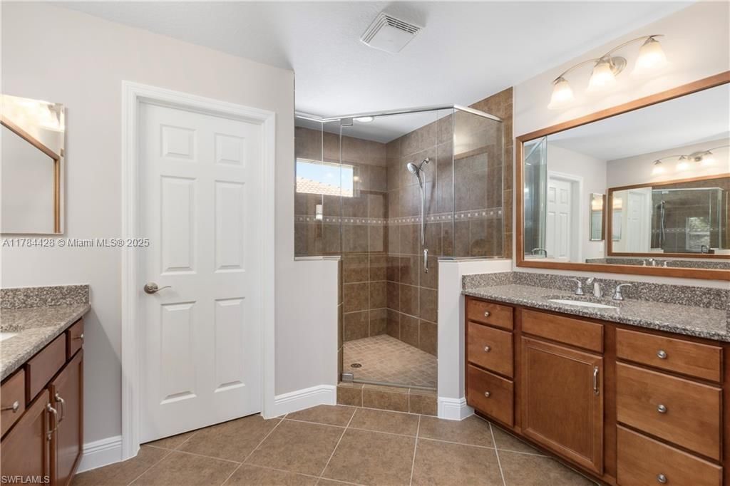 Real estate property located at 19726 Tesoro Way, Lee, The Reserve At Estero, Estero, FL